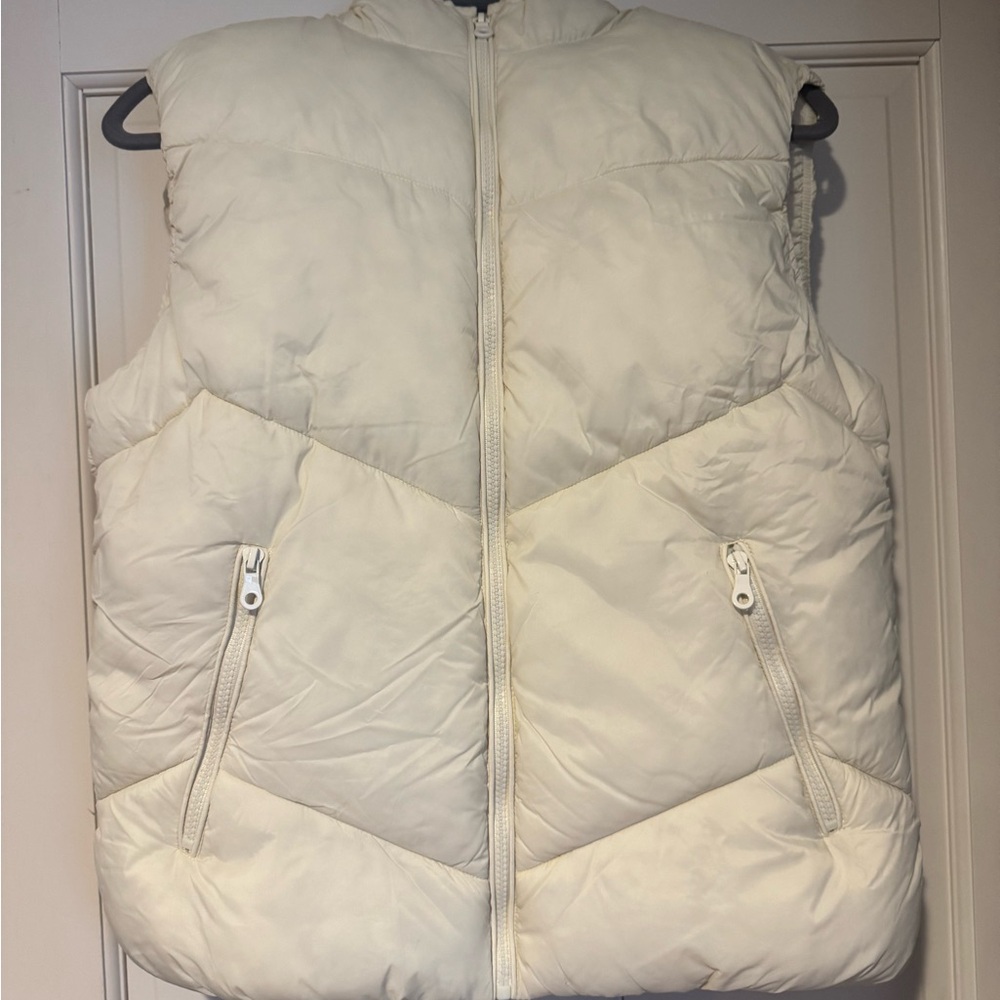 Elegant Cream Puffer Vest for Women